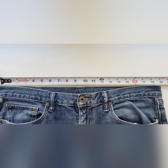 Banana Republic Straight Jeans - Picture 11 of 11